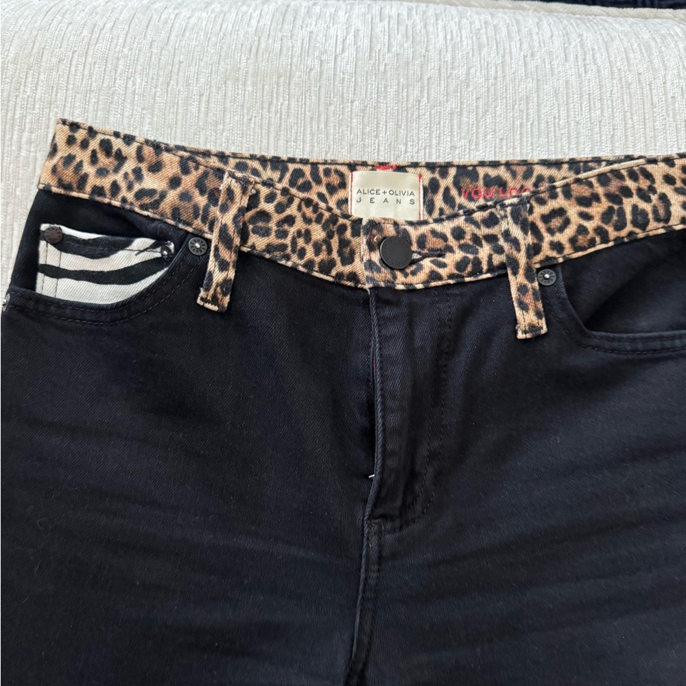 Alice + Olivia Leopard Print Black Jeans